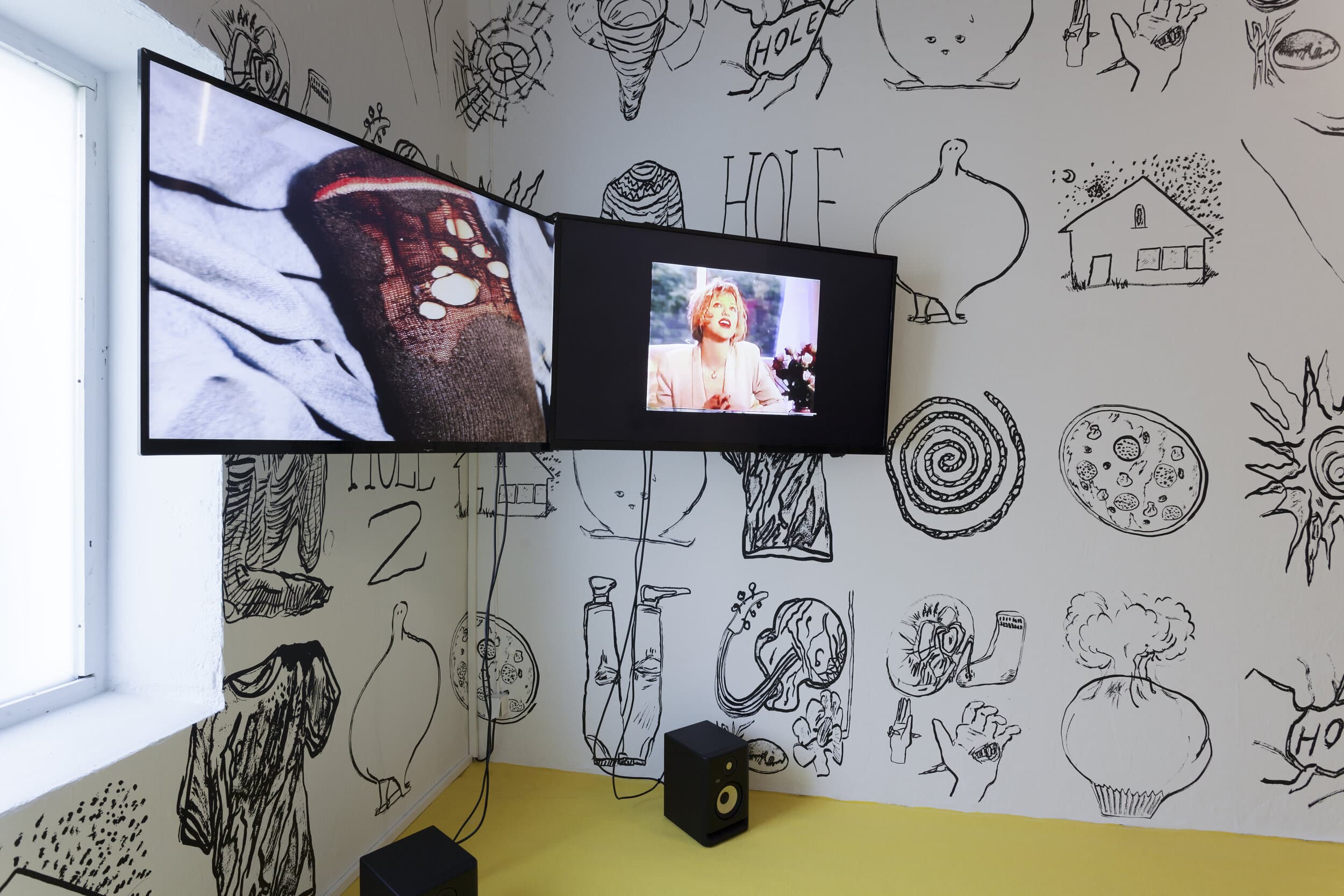 Jaakko Pallasvuo, Hole & Hole 2, 2019 & 2020. HD video, sound, 7’10’’ & 10’50’’. Installation view at EKKM. Photo: Paul Kuimet Courtesy of the artist.